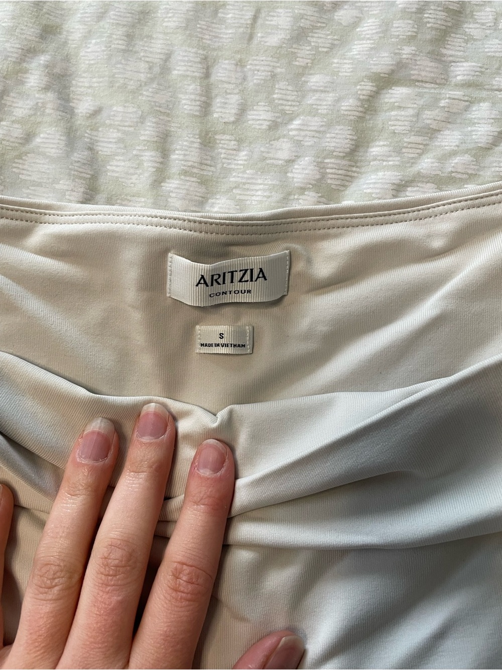 Aritzia Ravish Top - Picture 4 of 4